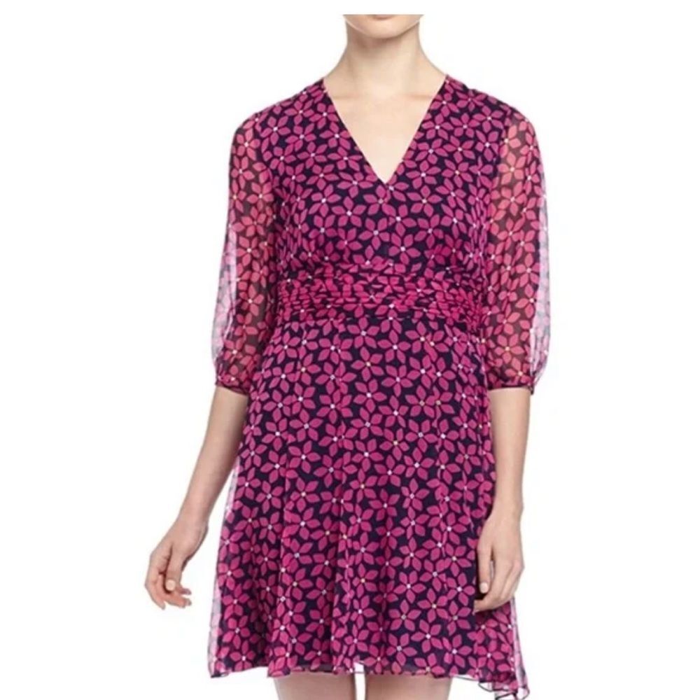 Diane Von Furstenberg Silk Floral Pink and Navy Dress Size 6